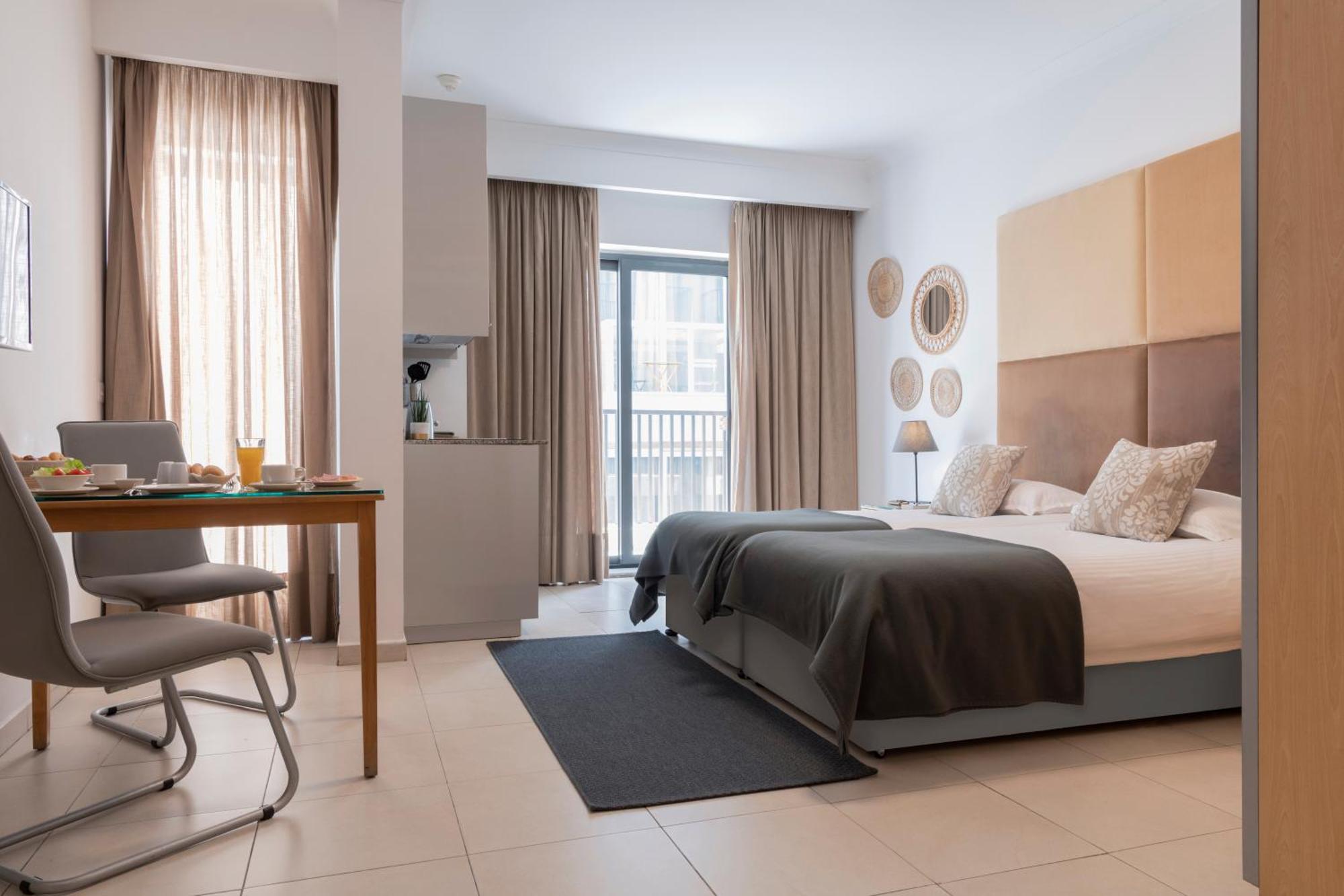 Hotel Plaza Regency Sliema