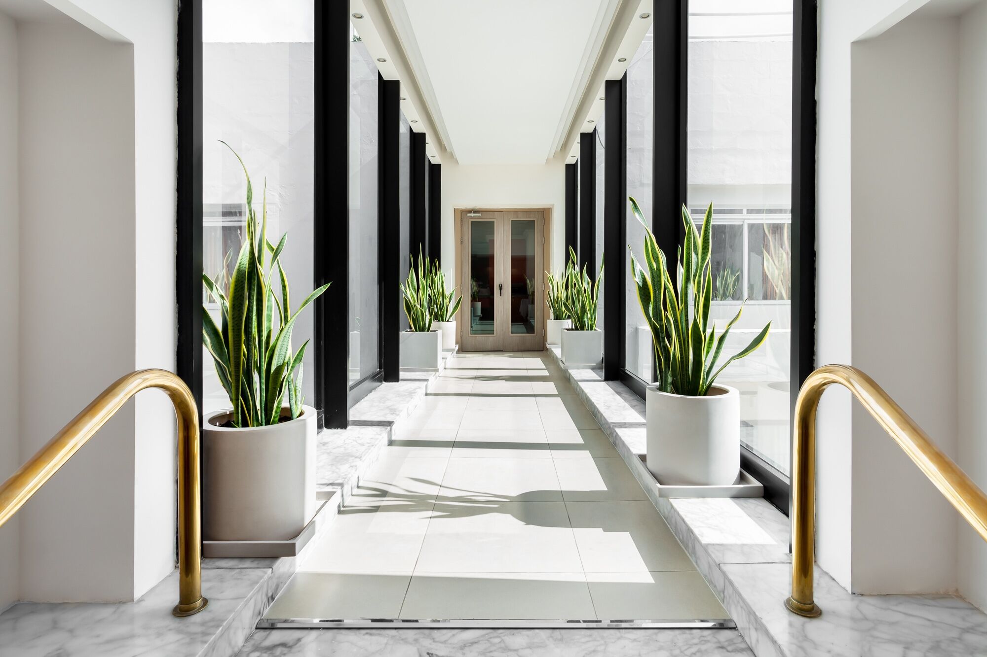 Plaza Regency Hotel