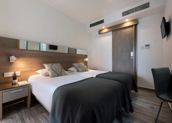 Plaza Regency Hotels